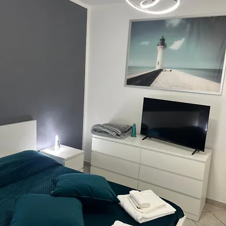 아파트 La Perla Del Mare - 9 Minutes From Fco Airport - Free Wifi E Netflix 피우미치노